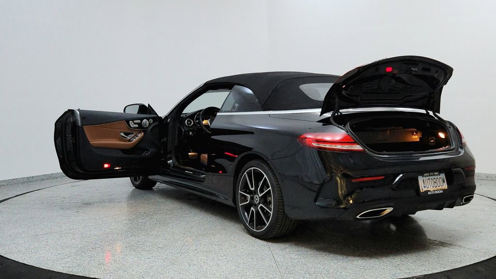 Used 2020 Mercedes-Benz C 300 Cabriolet image 10