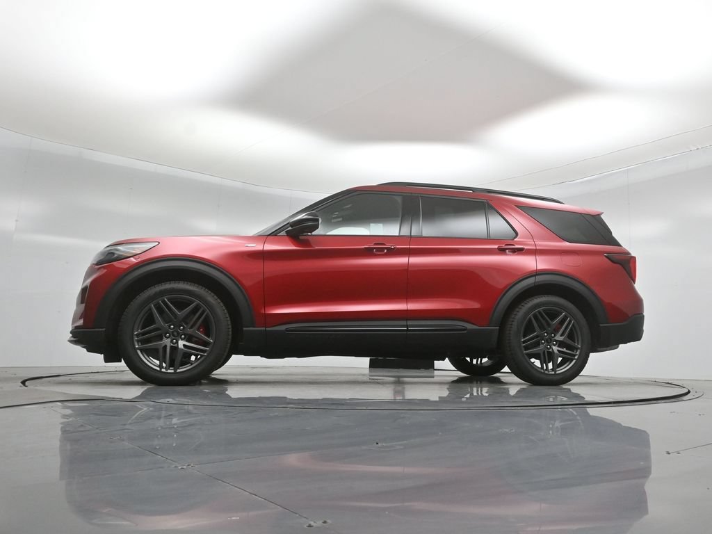 New 2026 Ford Explorer ST-Line w/ ST-Line Street Pack RWD image 7
