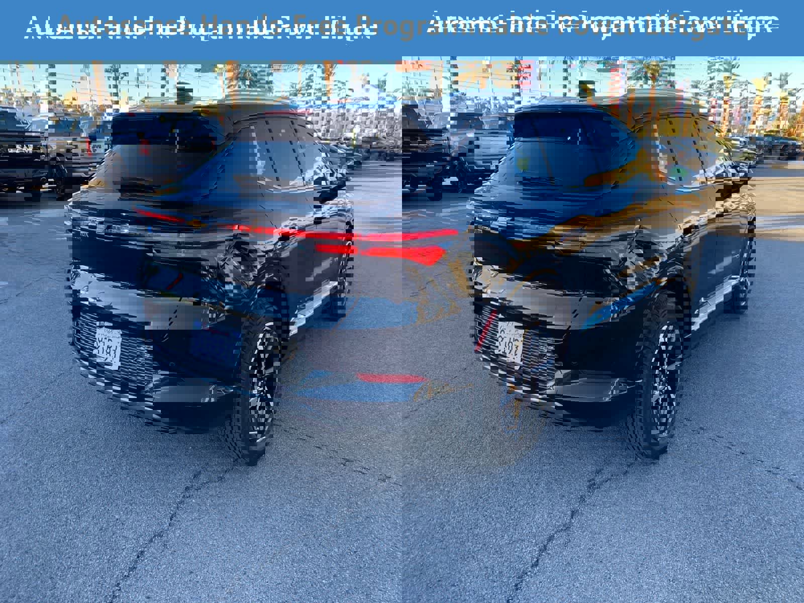 Used 2025 Chevrolet Equinox EV LT w/ Convenience Package image 11