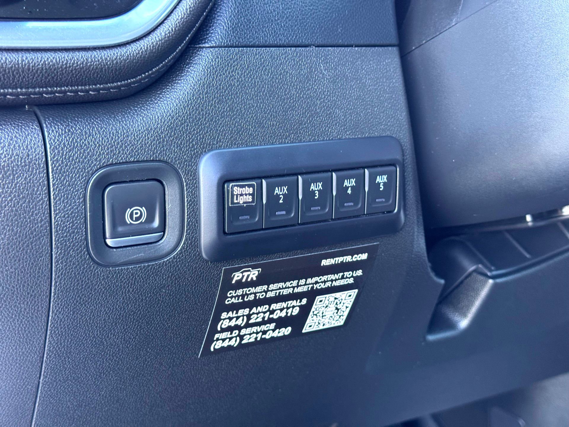 Used 2023 Chevrolet Silverado 2500 LTZ w/ LTZ Convenience Package image 14