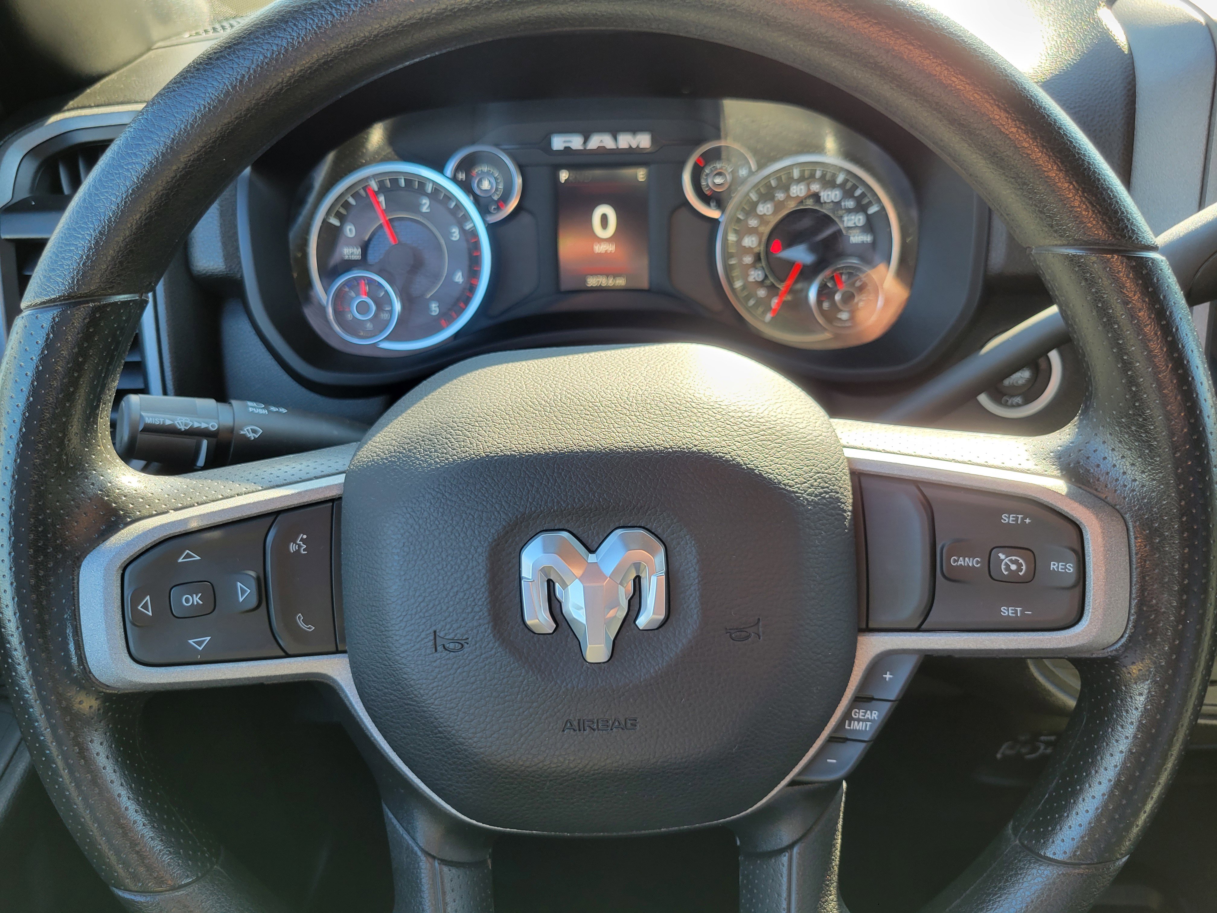 Used 2024 RAM 2500 Tradesman w/ Chrome Appearance Group image 8