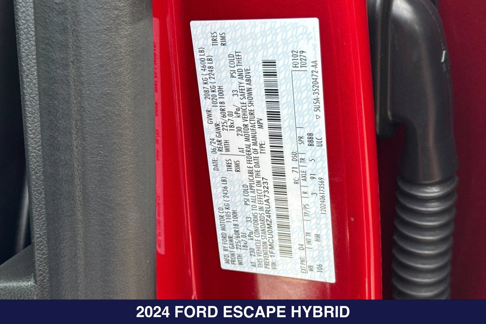 Certified 2024 Ford Escape ST-Line w/ Equipment Group 301A FWD image 31