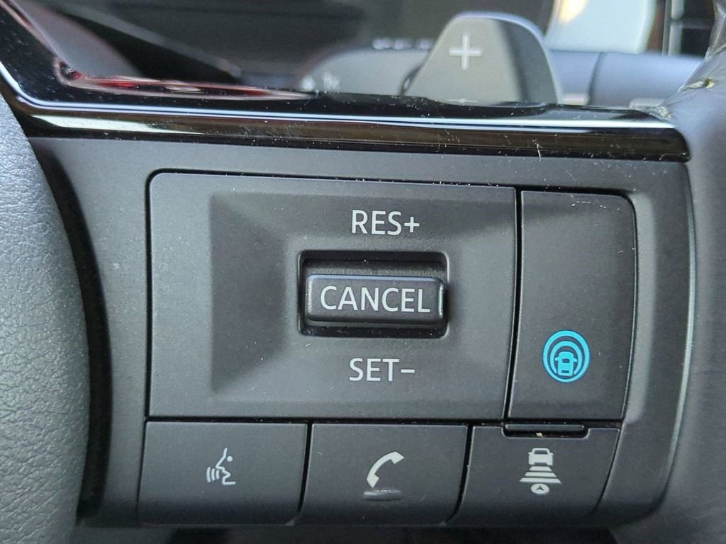 Certified 2024 Nissan Pathfinder Platinum image 28