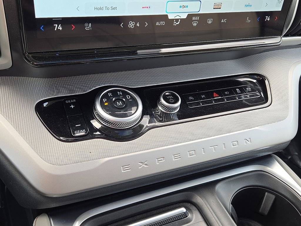Used 2025 Ford Expedition Max Active image 27
