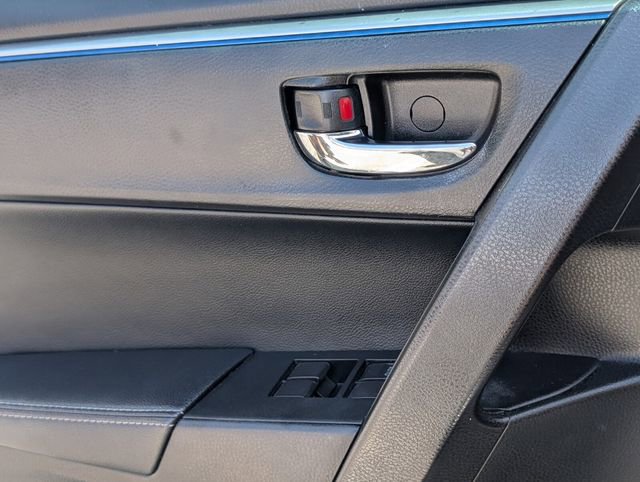 Used 2016 Toyota Corolla S image 30