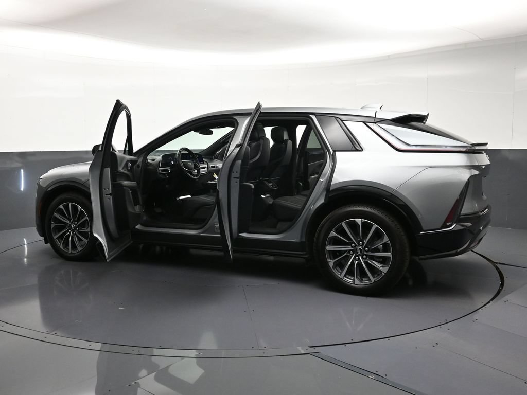 Certified 2026 Cadillac Lyriq Sport AWD/4WD image 35