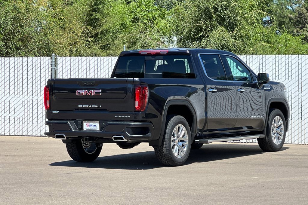 New 2026 GMC Sierra 1500 Denali w/ Technology Package image 4