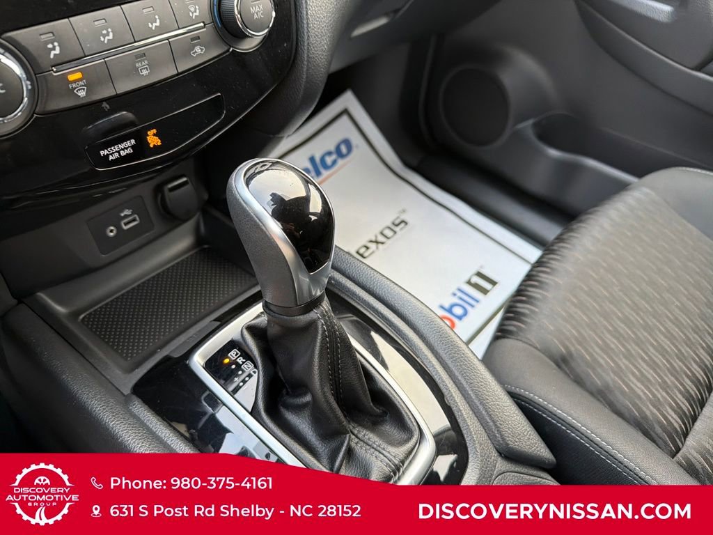 Certified 2020 Nissan Rogue S image 23