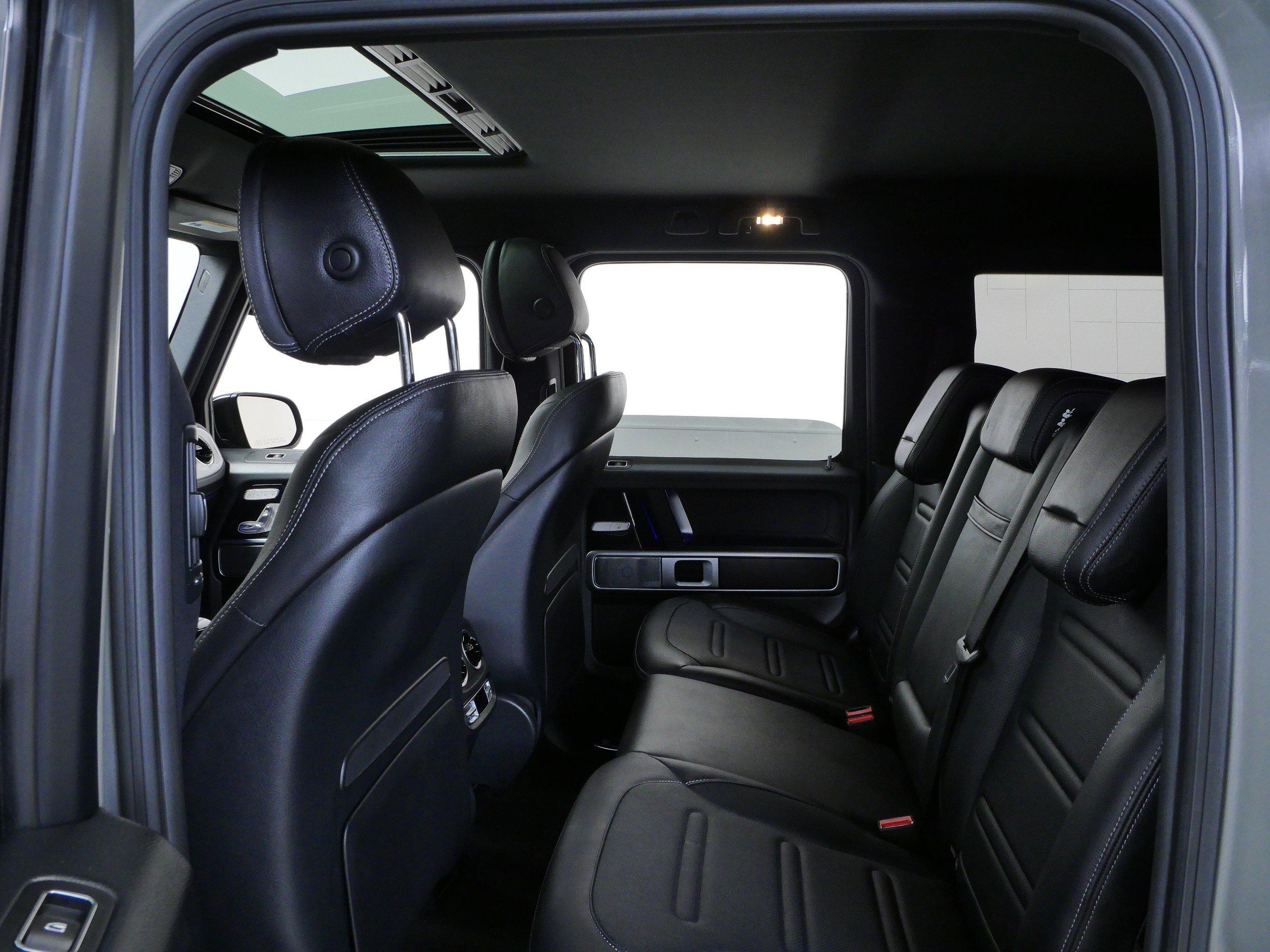 Used 2021 Mercedes-Benz G 550 image 19