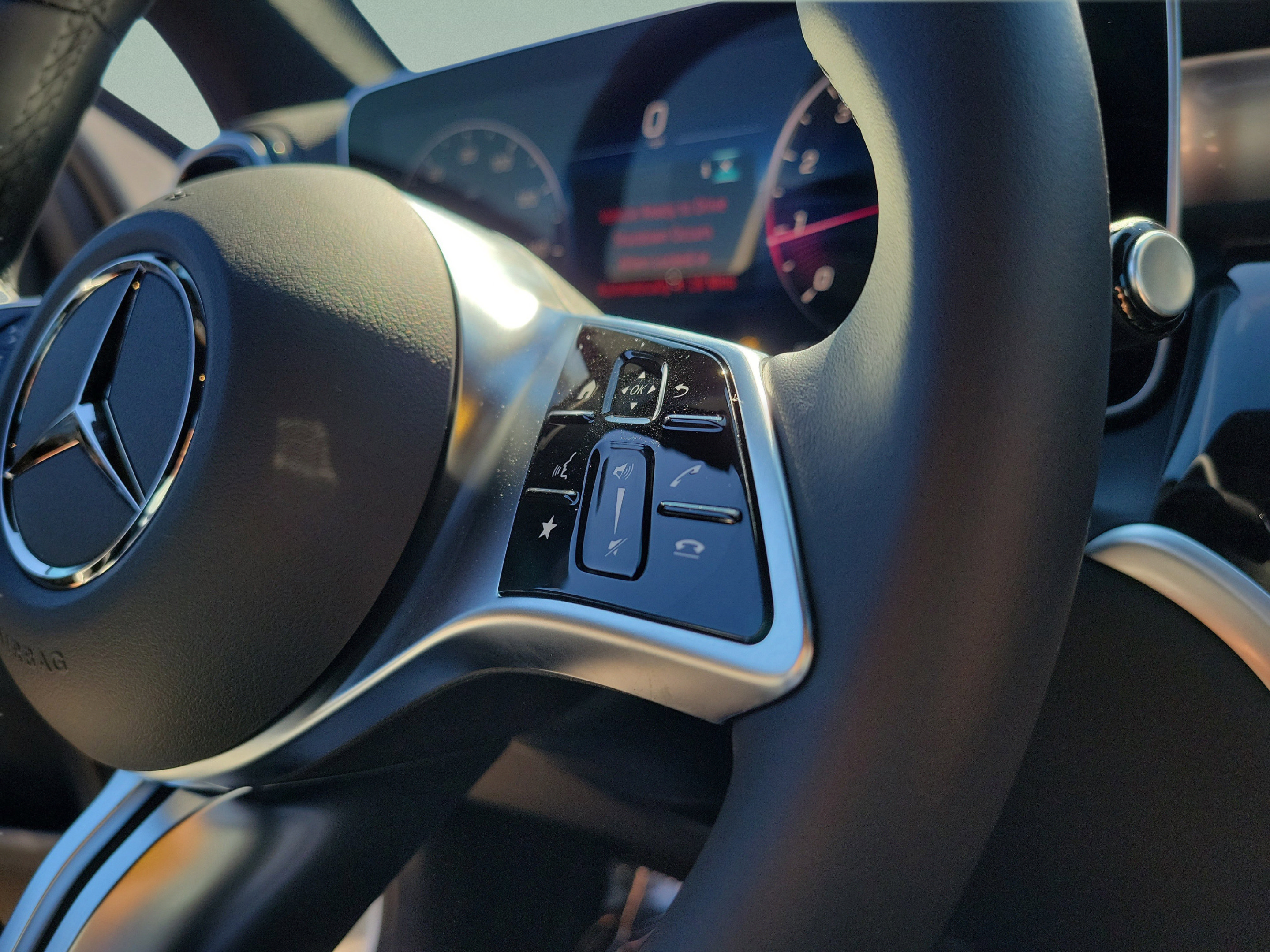 Certified 2026 Mercedes-Benz GLC 300 image 21