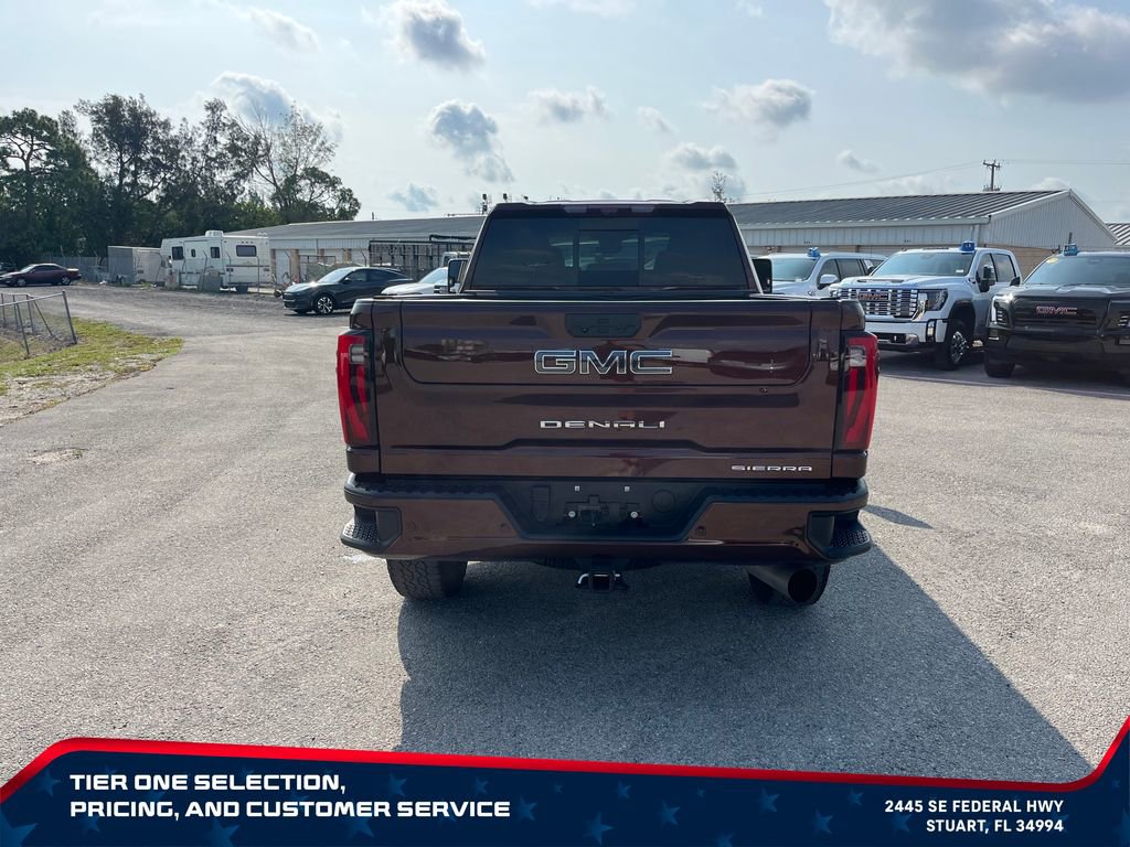 Used 2024 GMC Sierra 2500 Denali Ultimate w/ Max Trailering Package AWD/4WD image 6