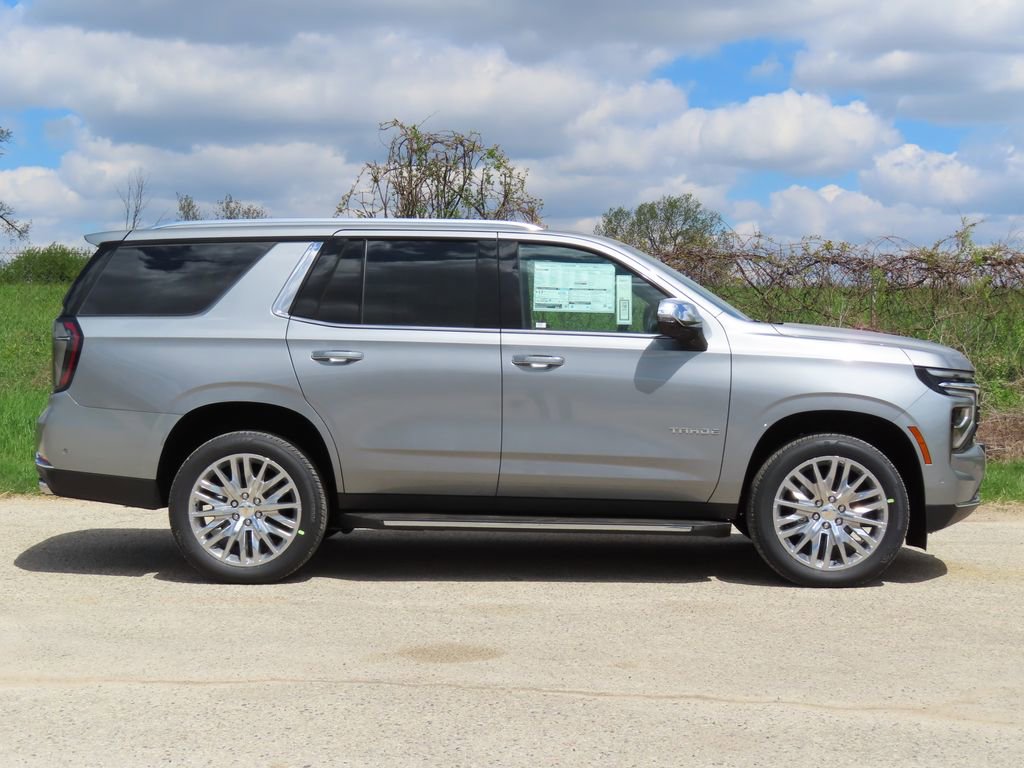 New 2026 Chevrolet Tahoe Premier w/ Sun And Tow Package AWD/4WD image 2