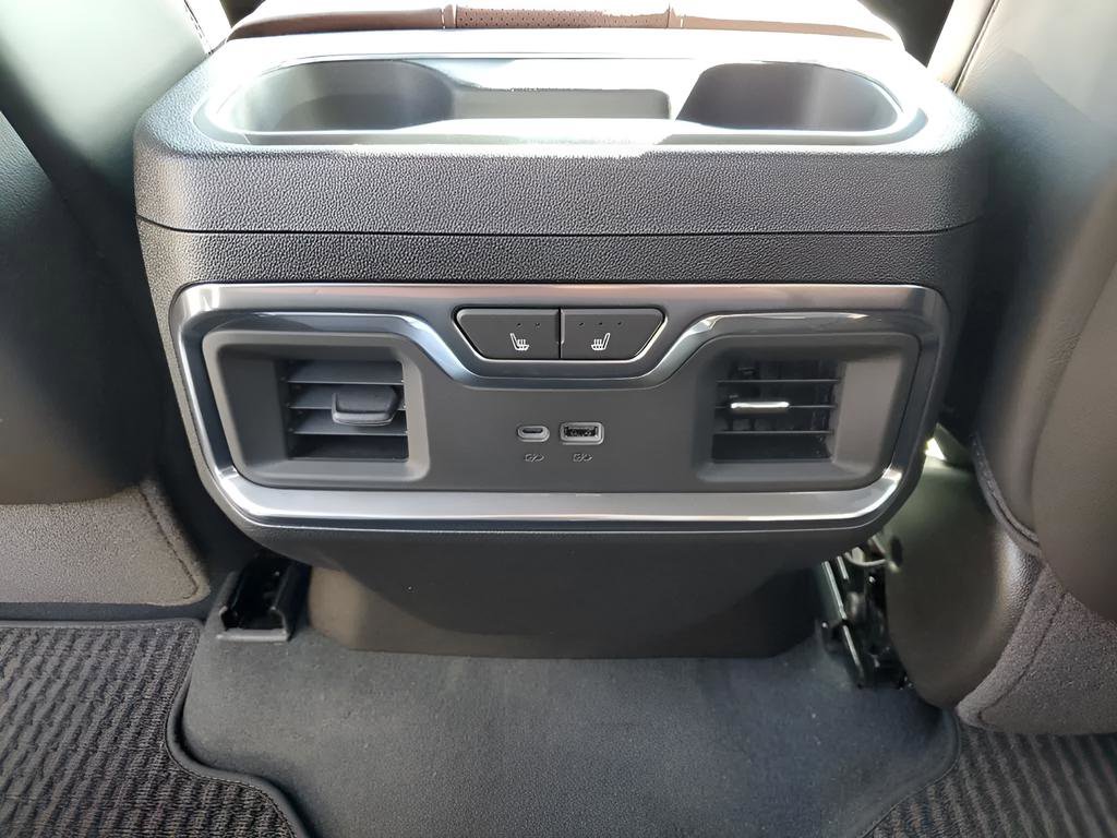 New 2026 GMC Sierra 3500 Denali Ultimate image 27