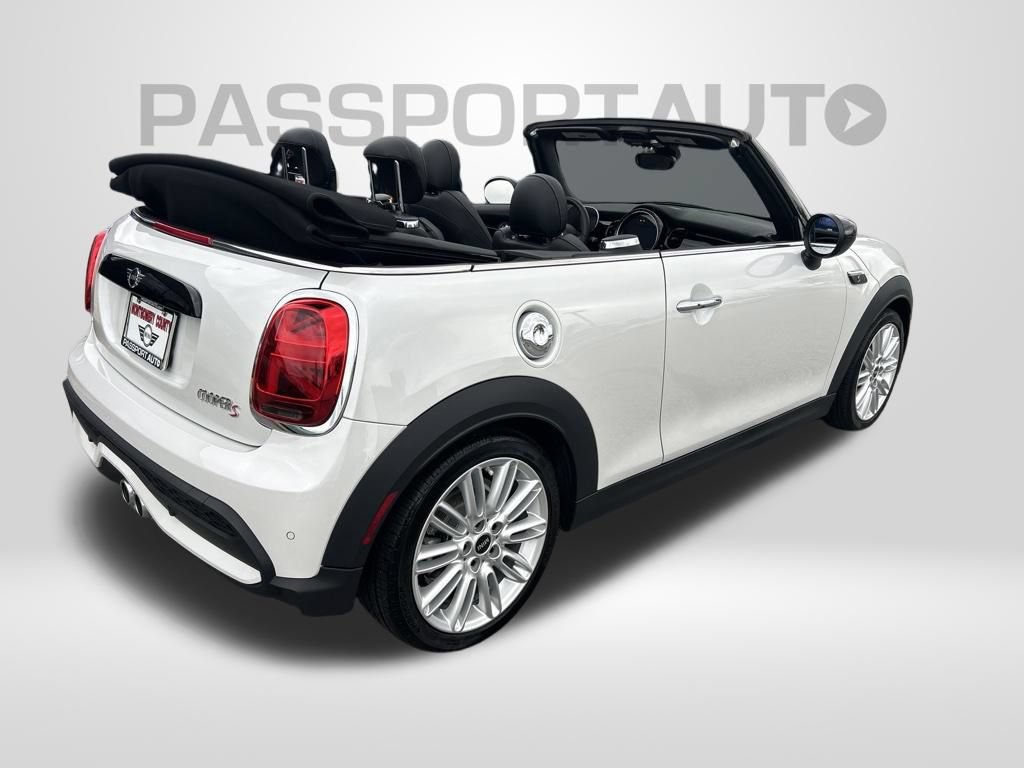 Used 2024 MINI Cooper S FWD image 8