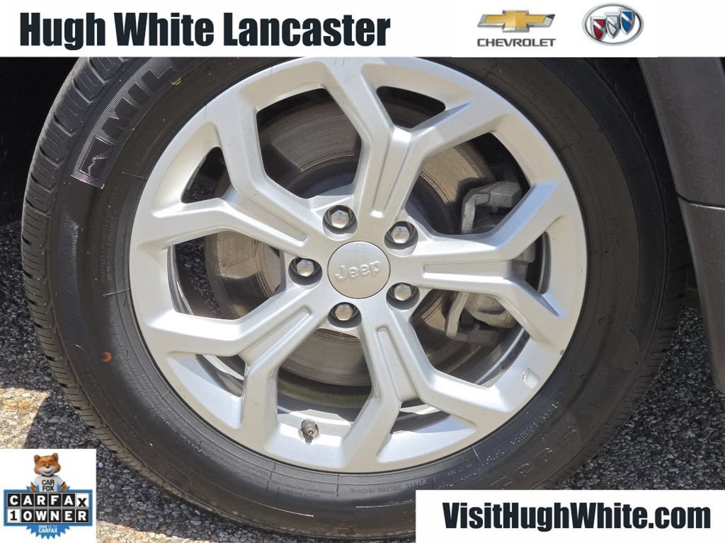 Used 2024 Jeep Compass Latitude AWD/4WD image 8