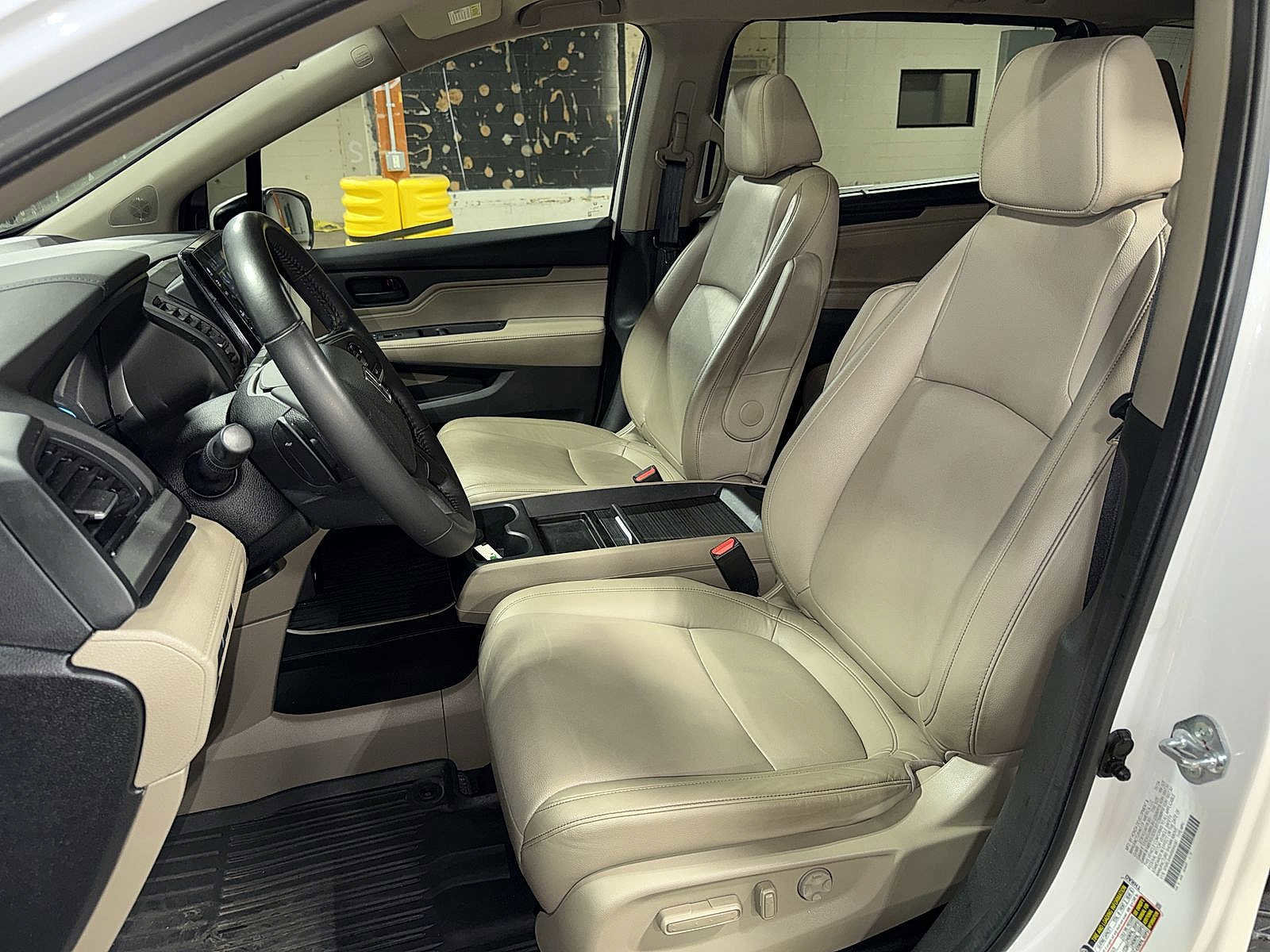 Used 2024 Honda Odyssey EX-L image 14