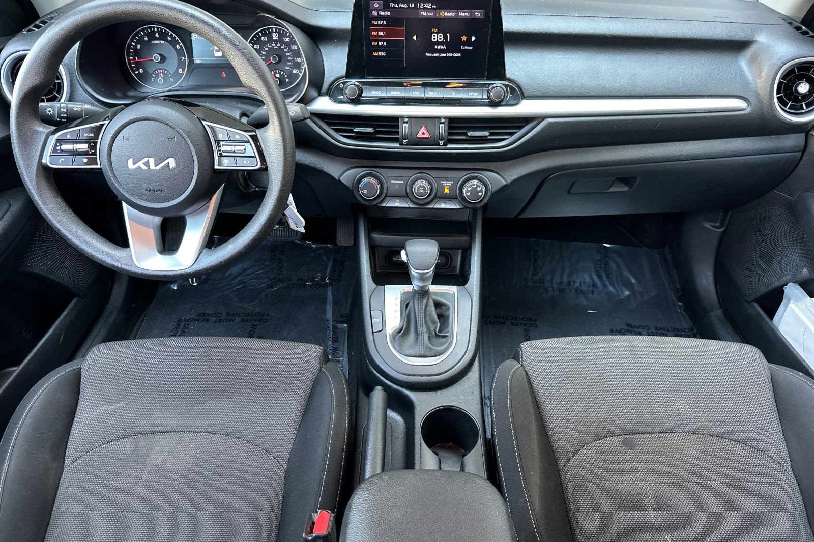 Used 2024 Kia Forte LXS w/ LXS Technology Package FWD image 14