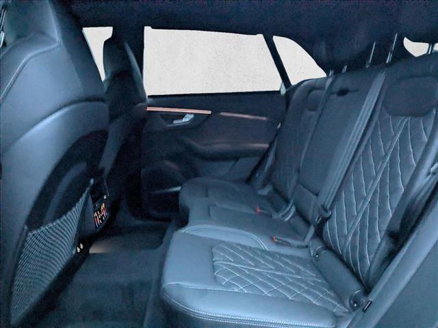 New 2026 Audi SQ8 Prestige image 17