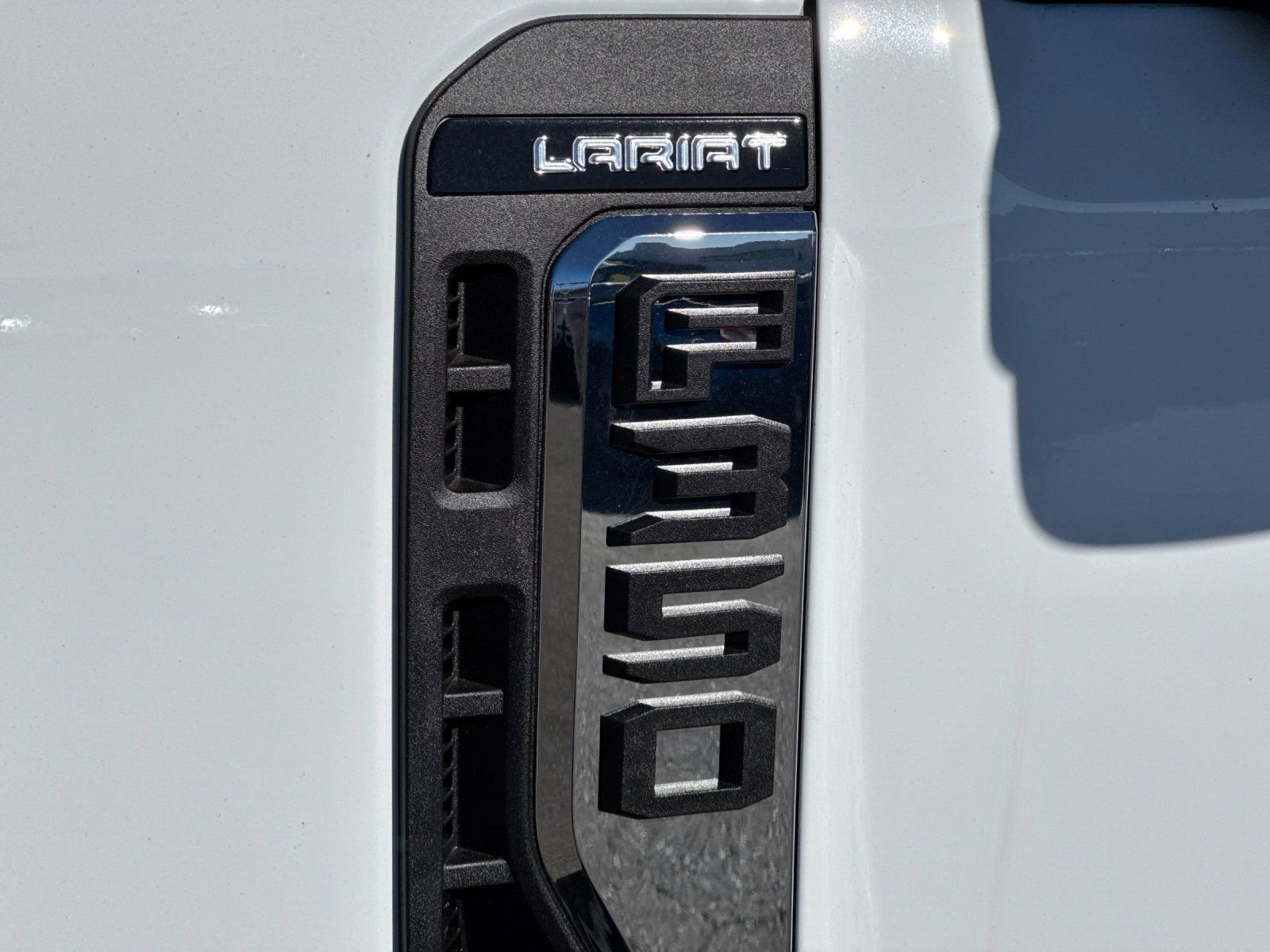 New 2026 Ford F350 Lariat w/ Lariat Ultimate Package image 31