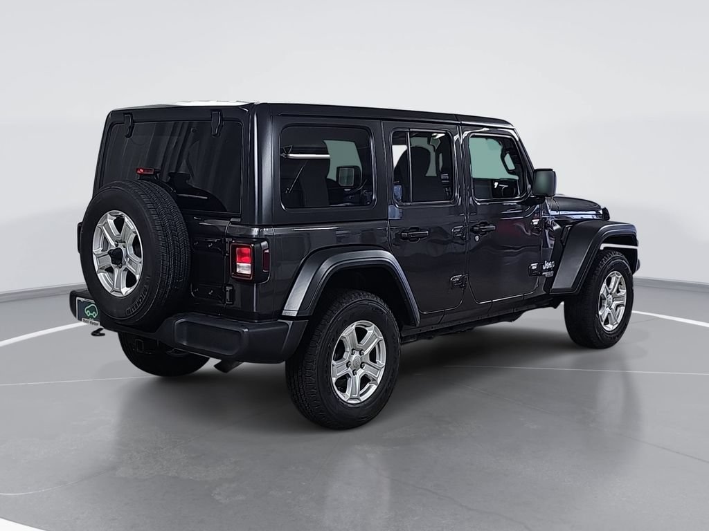 Used 2018 Jeep Wrangler Unlimited Sport S AWD/4WD image 3