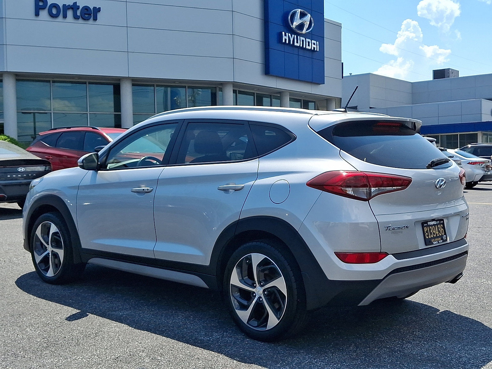 Used 2017 Hyundai Tucson Sport AWD/4WD image 4