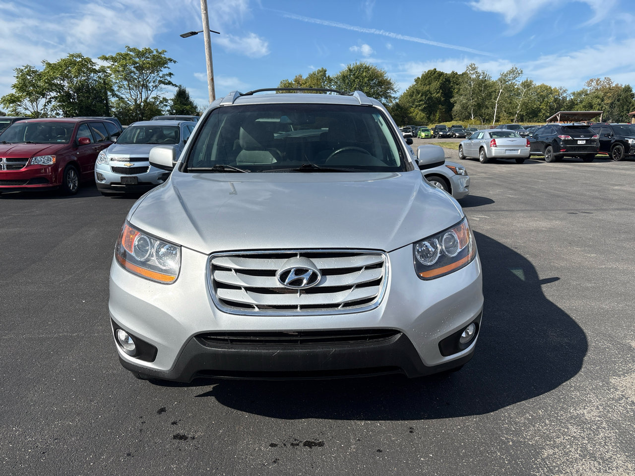Used 2011 Hyundai Santa Fe SE image 9
