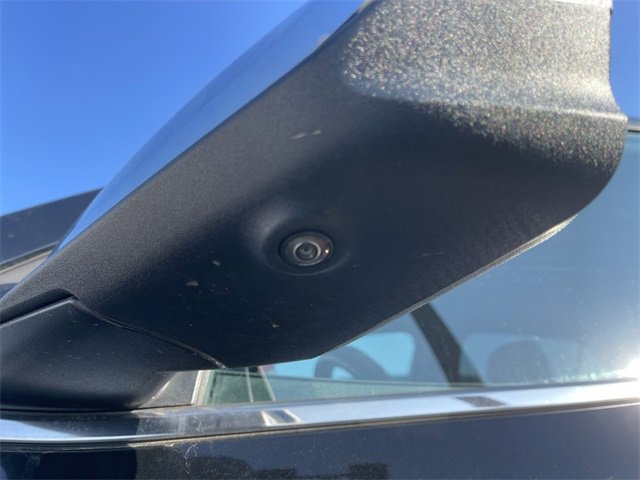 Used 2020 Chevrolet Equinox Premier image 3