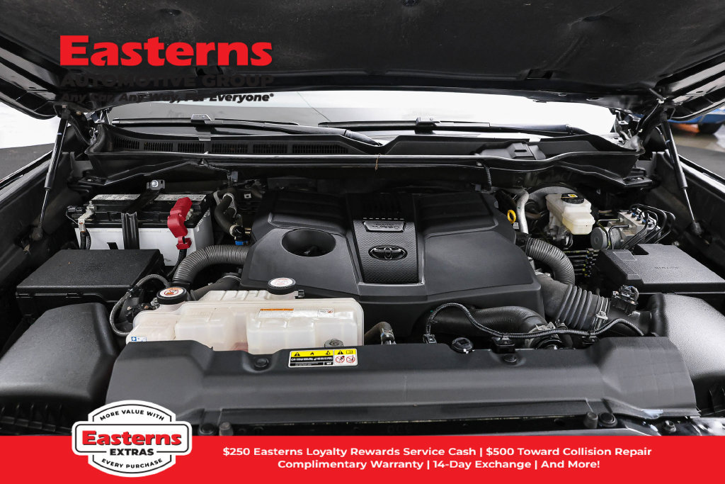 Used 2023 Toyota Tundra SR5 w/ SR5 Convenience Package RWD image 8