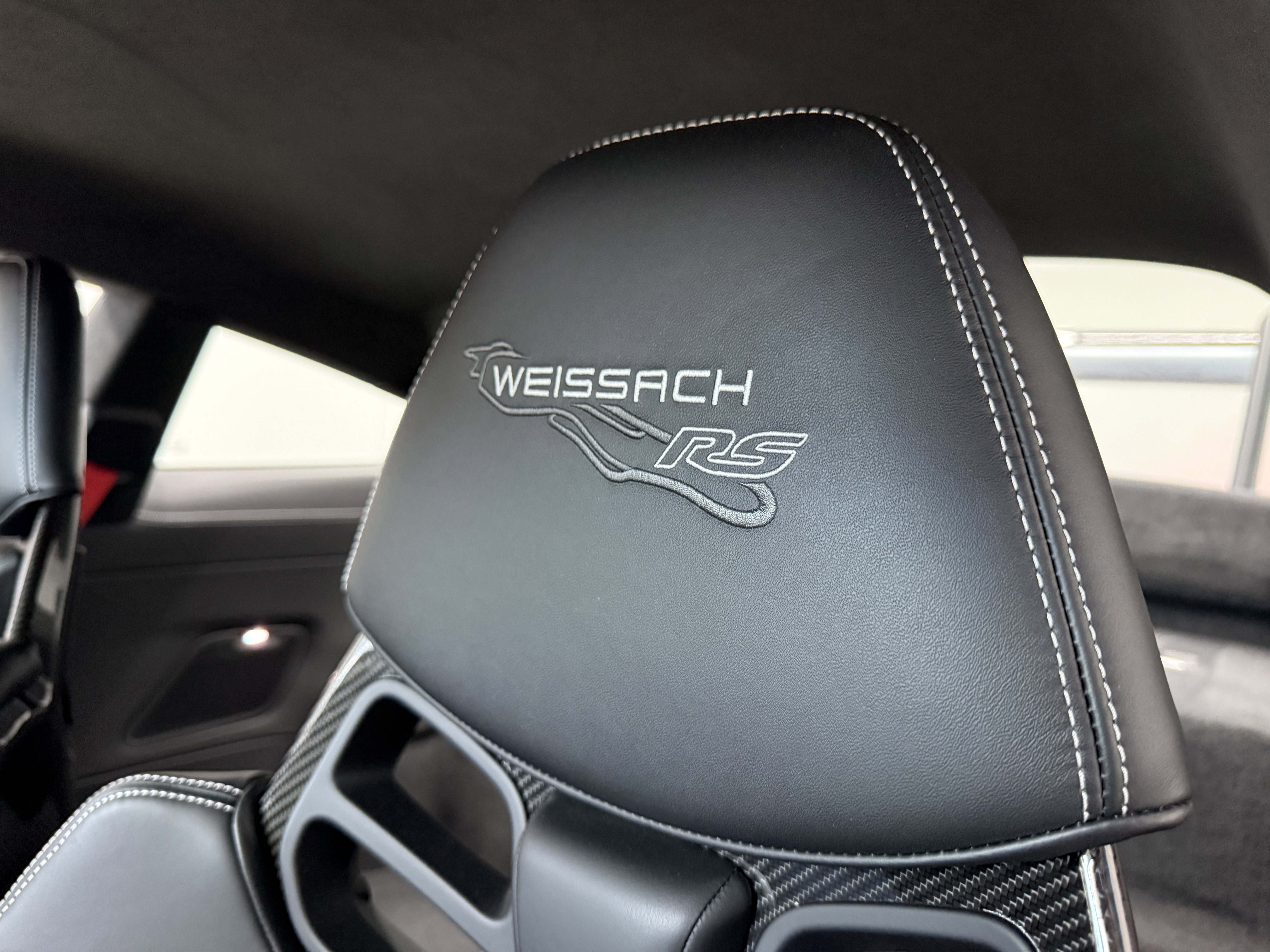 Used 2024 Porsche 911 GT3 RS RWD image 32