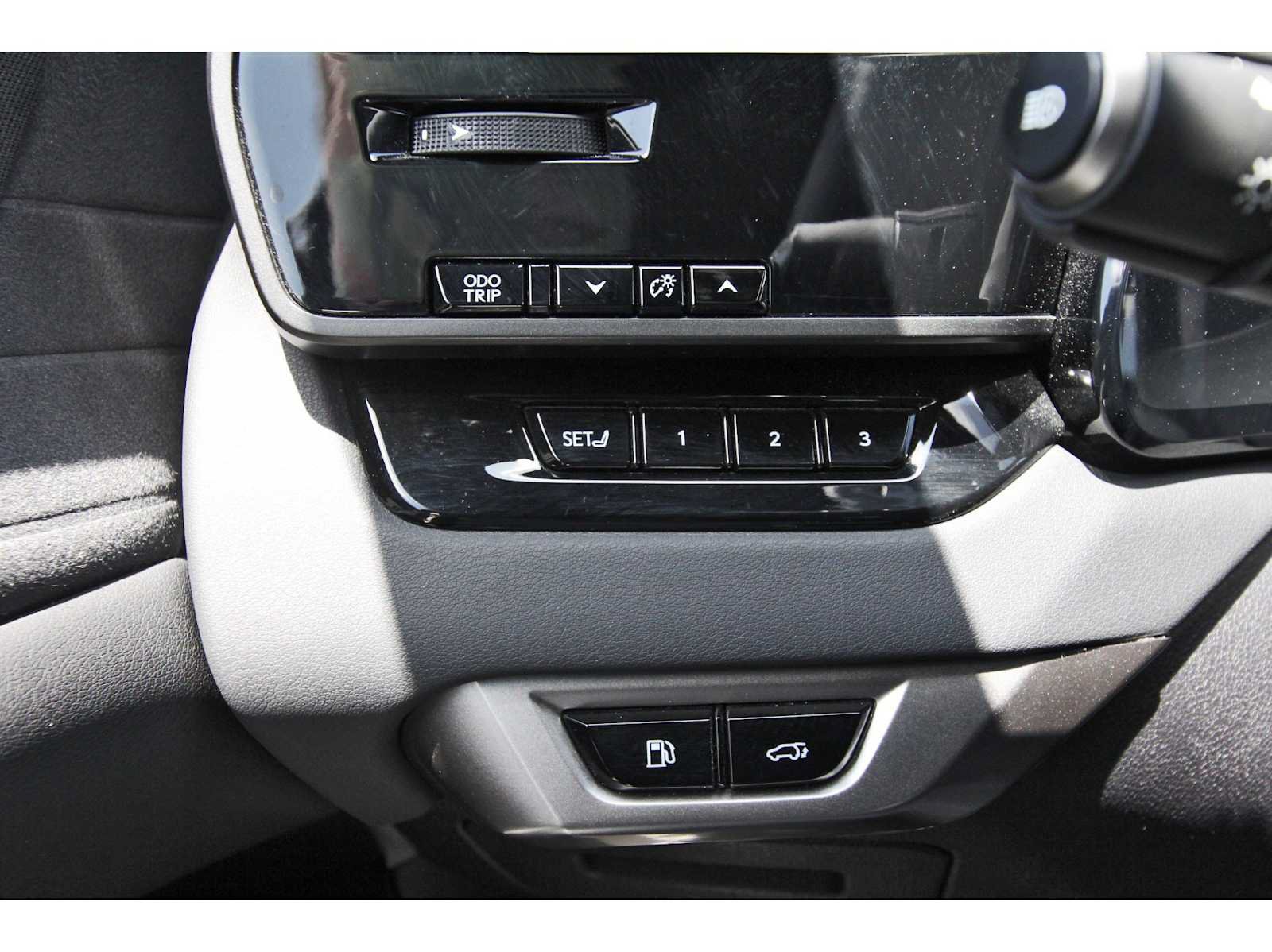 Used 2025 Lexus RX 500h F Sport w/ Convenience Package AWD/4WD image 19