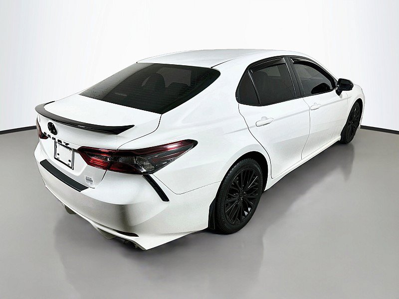 Used 2018 Toyota Camry SE FWD image 7