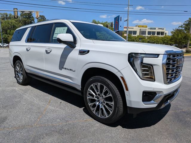 New 2026 GMC Yukon XL Denali w/ Sun & Power Step Package RWD image 2