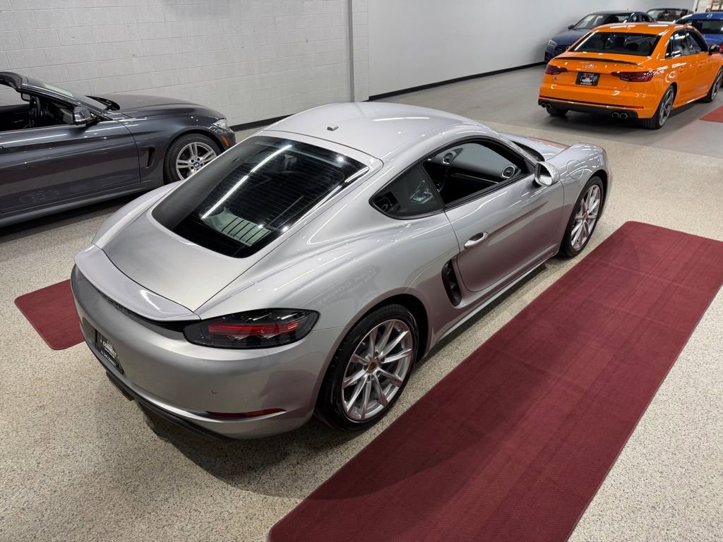 Used 2019 Porsche 718 Cayman image 13