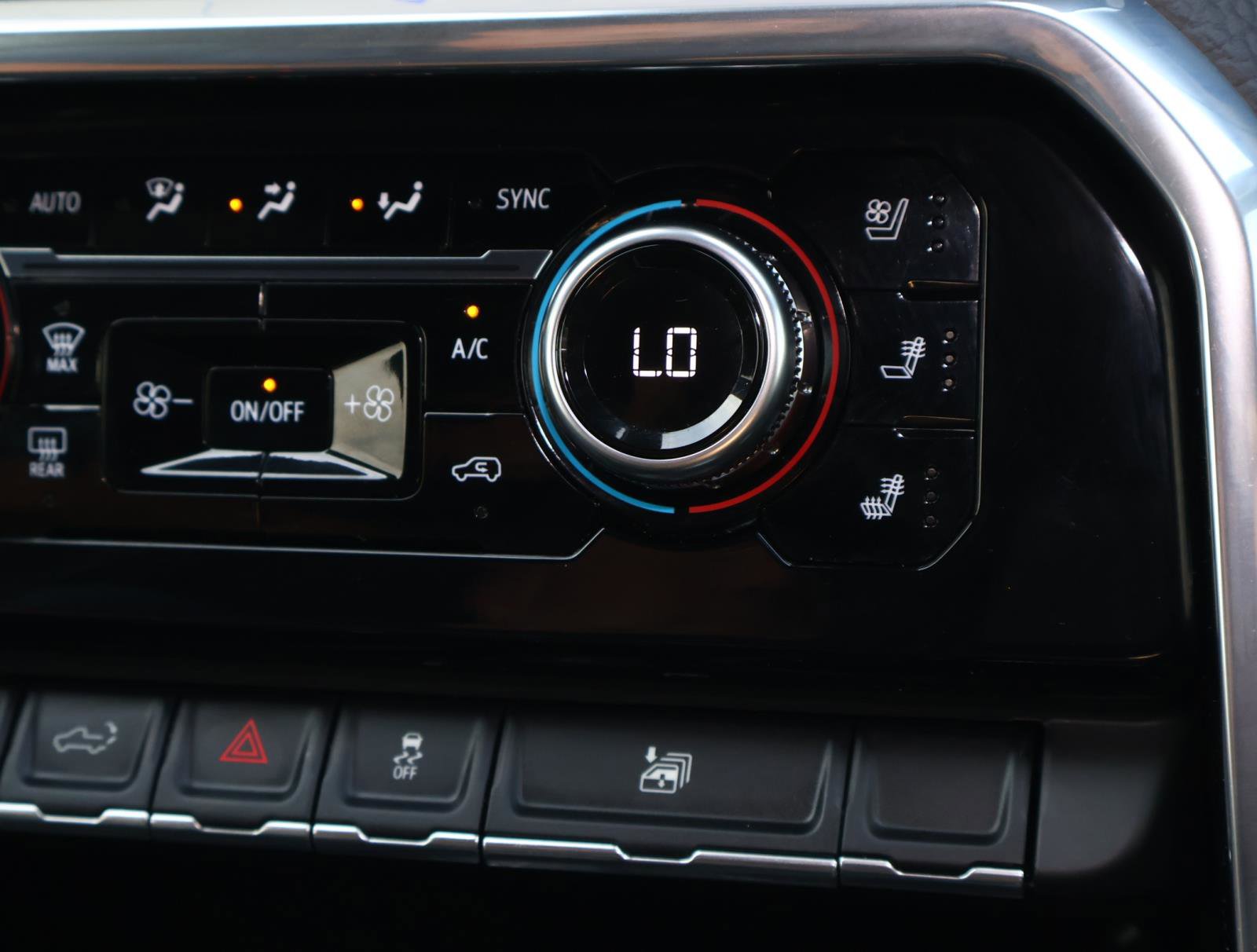 Used 2024 GMC Sierra 1500 Denali w/ Technology Package image 32