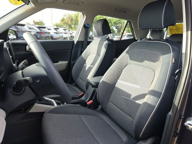 Used 2026 Hyundai Venue SEL image 5