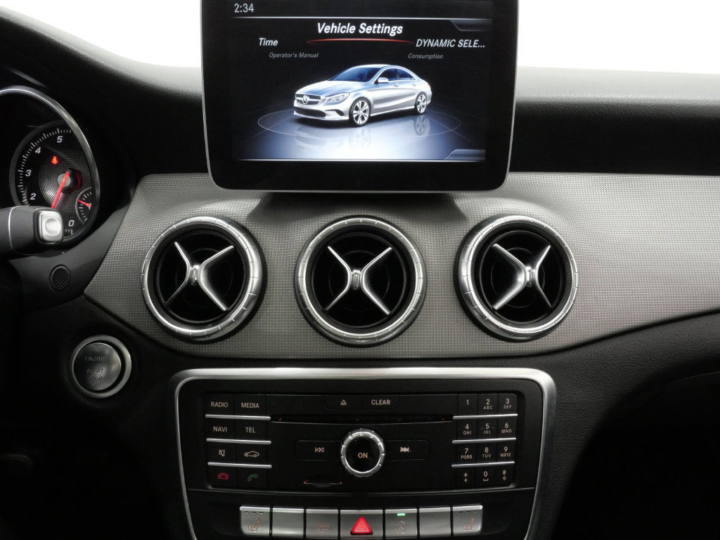 Used 2019 Mercedes-Benz CLA 250 4MATIC image 22