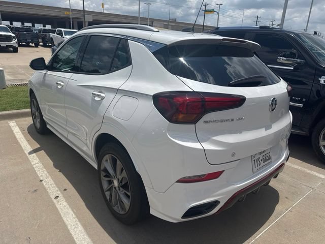 Used 2020 Buick Encore GX Essence w/ Experience Buick Package FWD image 4