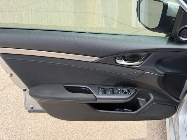 Used 2018 Honda Civic EX image 11