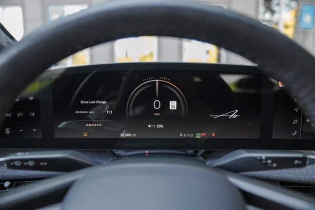 Used 2024 Lucid Air Touring AWD/4WD image 33