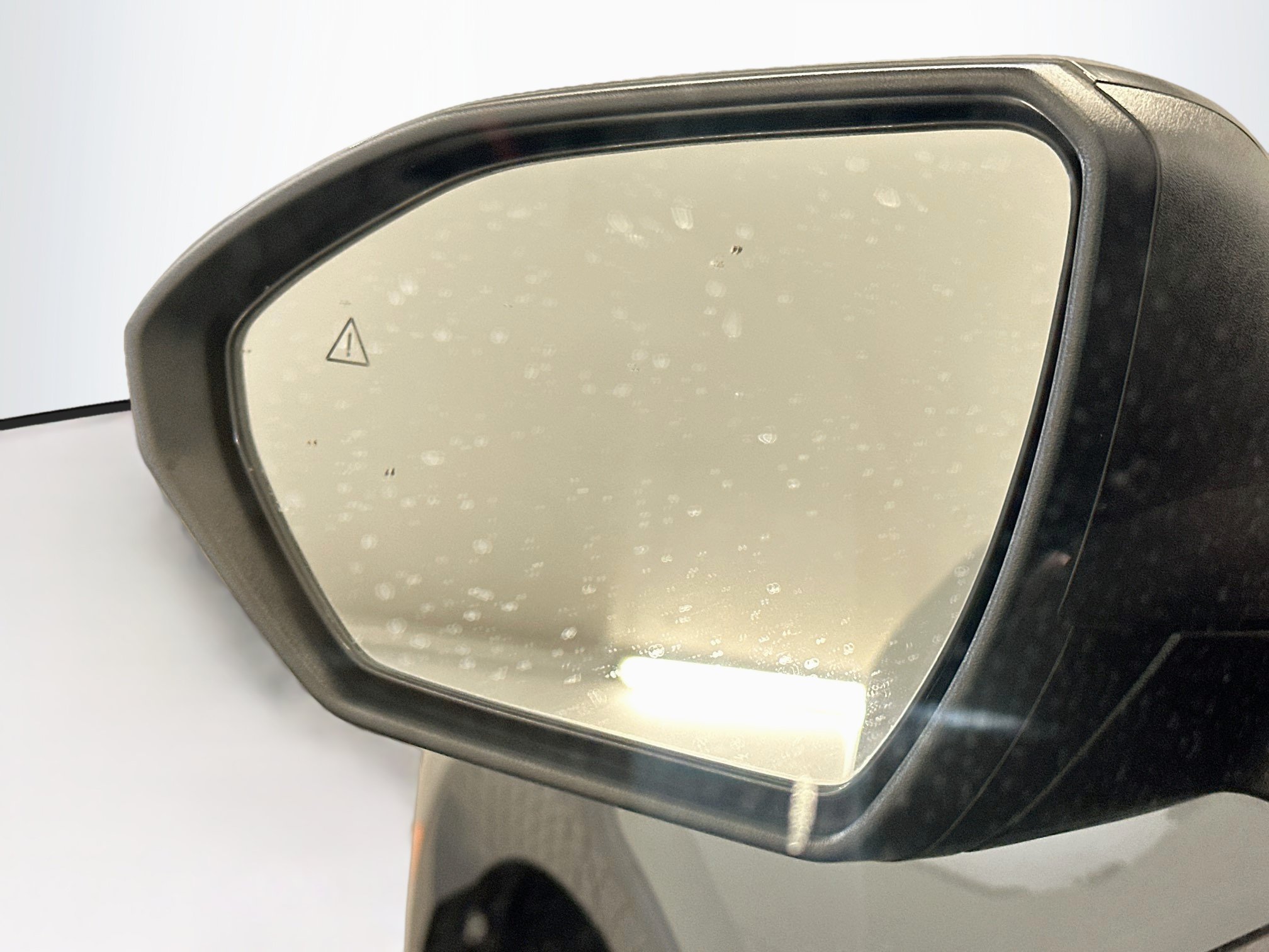 Used 2025 Hyundai Santa Cruz SEL AWD/4WD image 16