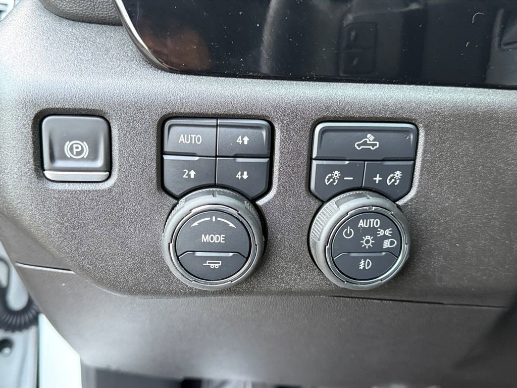 Used 2025 Chevrolet Silverado 1500 RST w/ Z71 Off-Road Package image 20