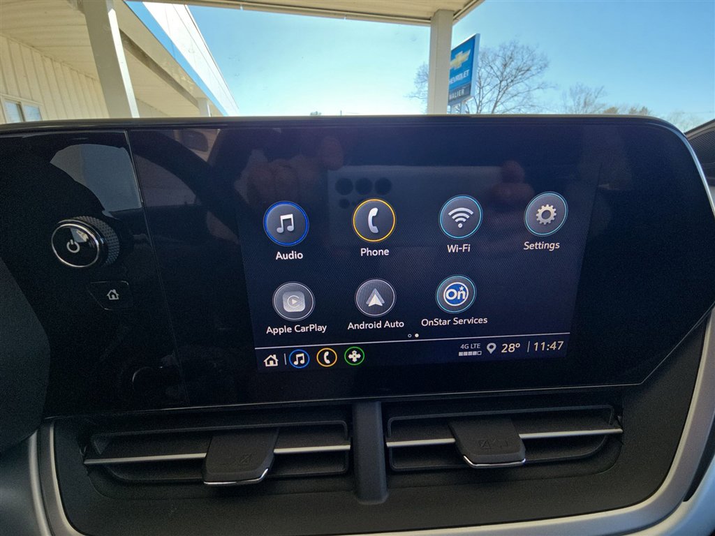 New 2026 Chevrolet Trax RS w/ Driver Confidence Package image 13