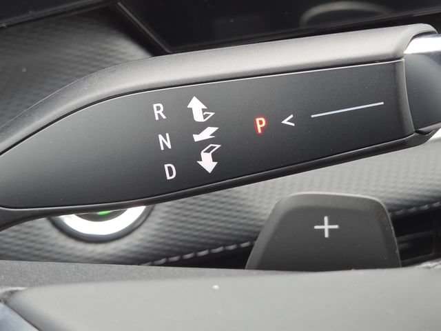 New 2027 Chevrolet Equinox LT w/ Convenience Package II FWD image 29
