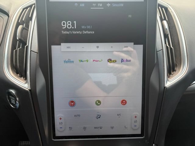 Used 2024 Ford Edge Titanium AWD/4WD image 27