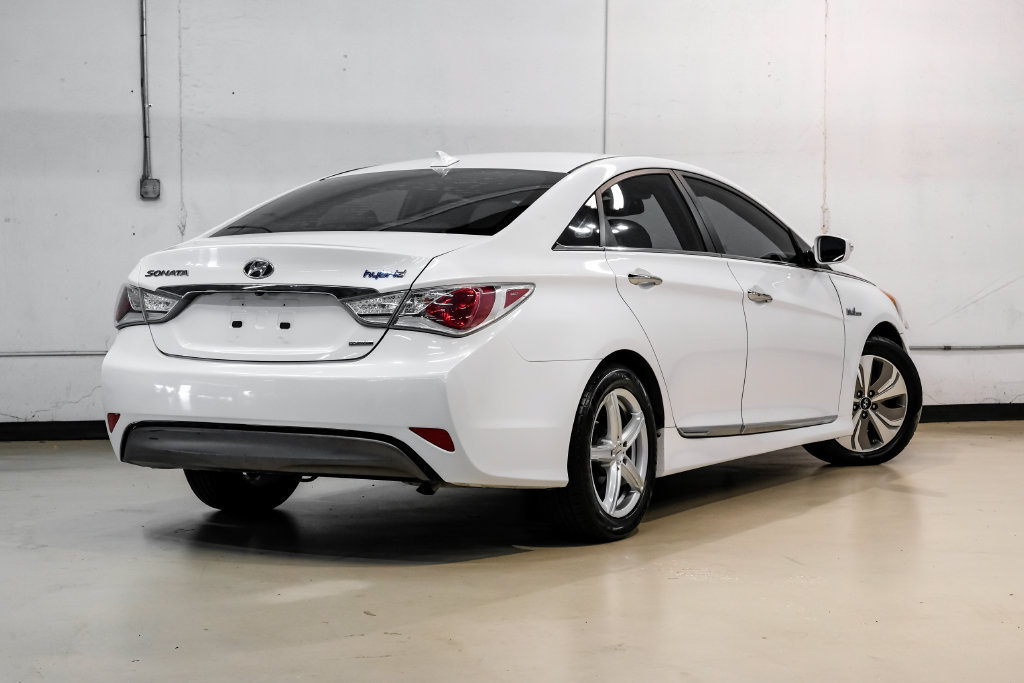 Used 2014 Hyundai Sonata Limited FWD image 10
