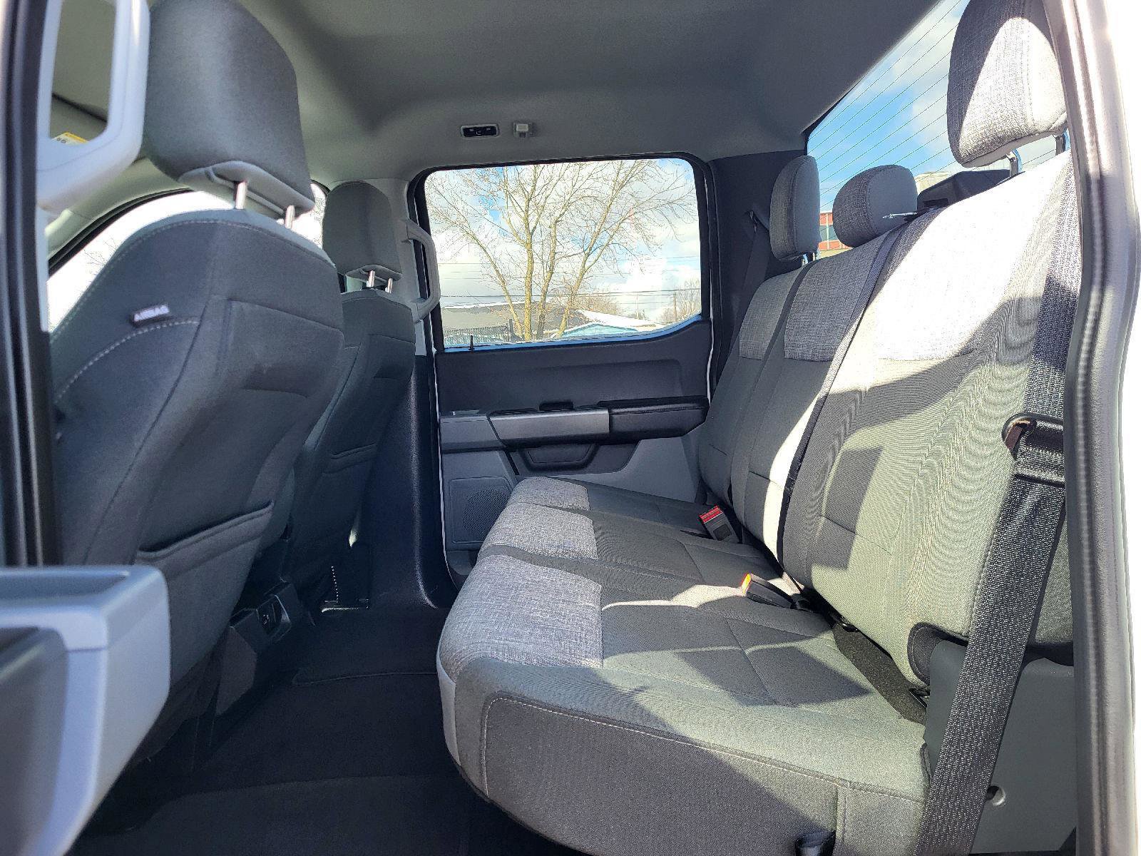 Used 2023 Ford F150 XLT w/ FX4 Off-Road Package image 8