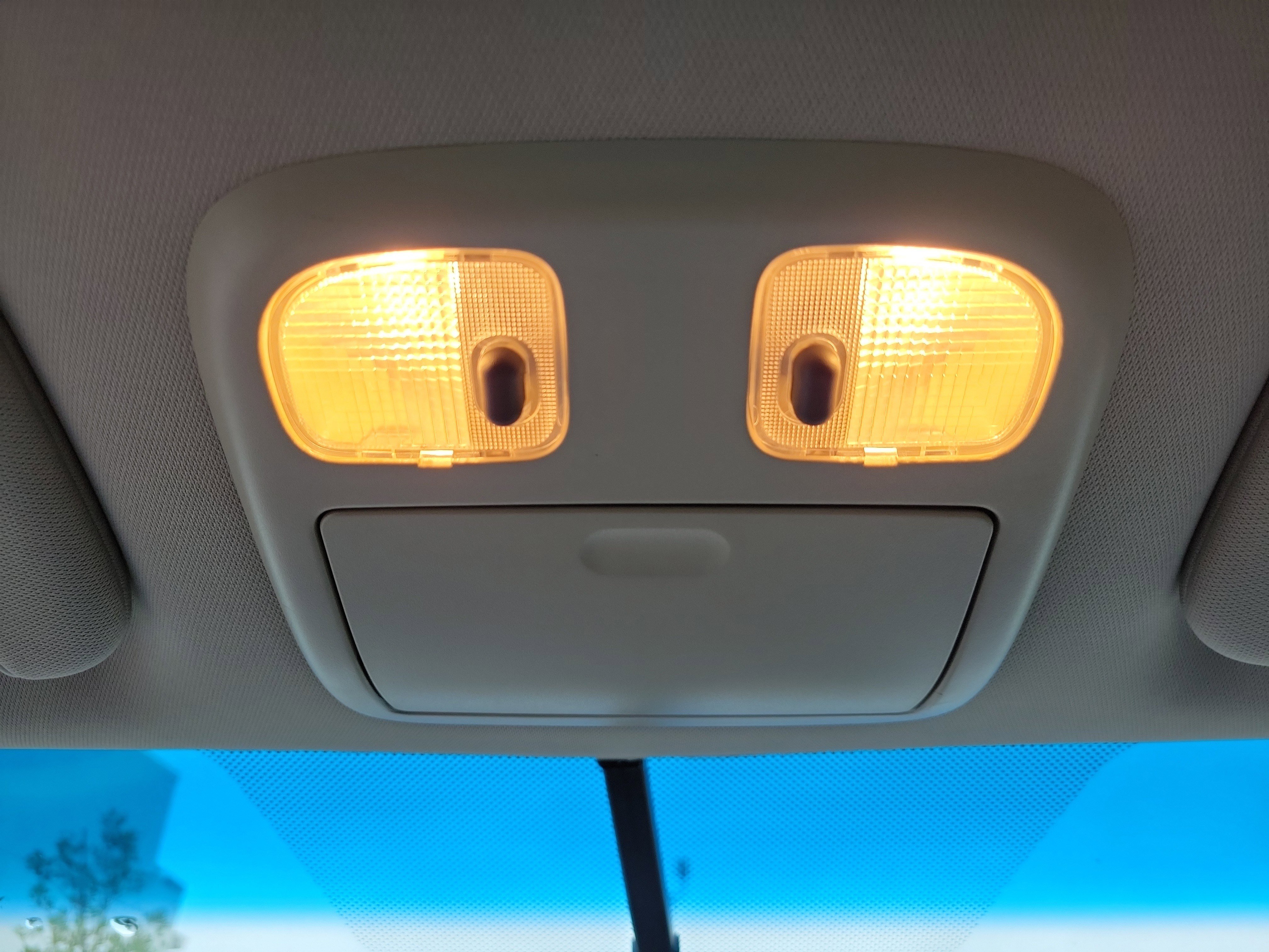 Used 2012 Ford Fusion SEL image 29