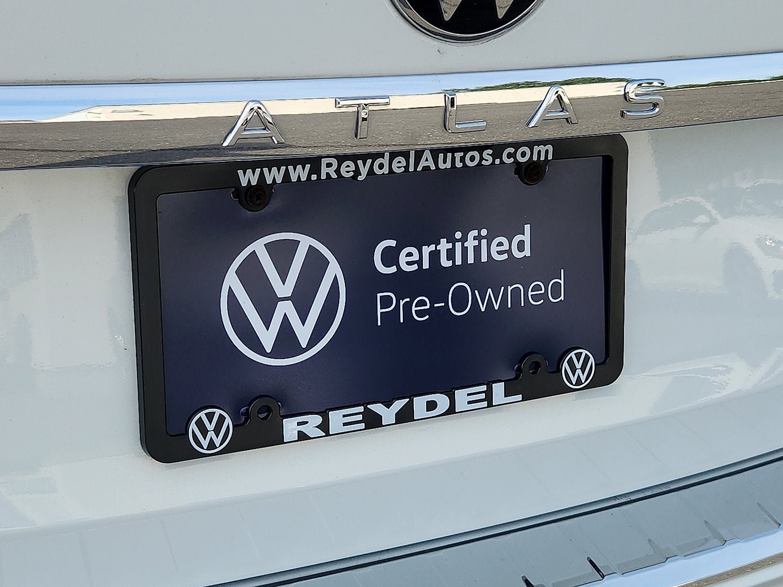 Certified 2023 Volkswagen Atlas SE w/ Panoramic Sunroof Package AWD/4WD image 30
