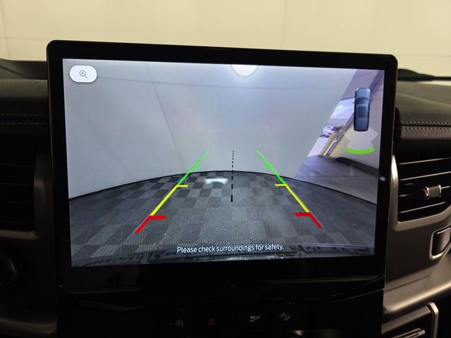 Certified 2023 Ford Expedition XLT image 15