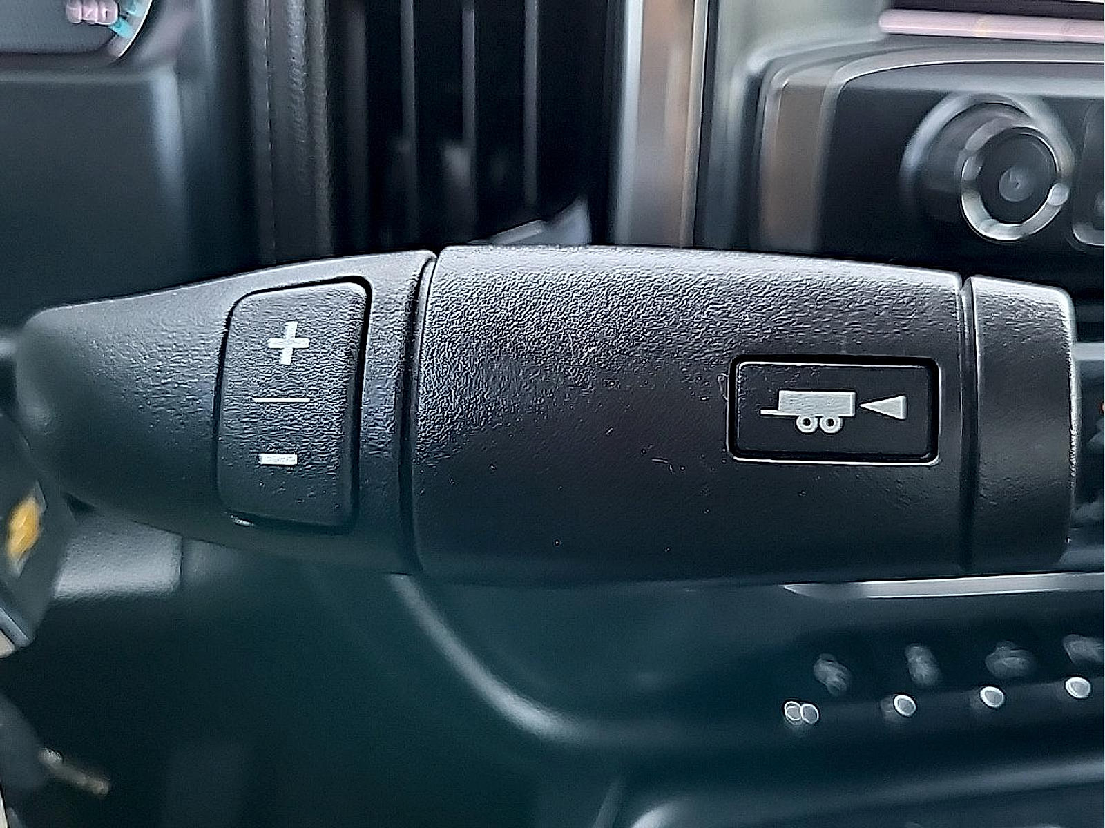Used 2018 Chevrolet Silverado 2500 LTZ w/ Duramax Plus Package AWD/4WD image 29